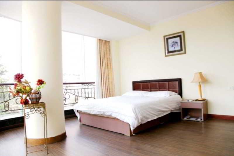 Fortune Business Hotel Qingdao Exterior photo