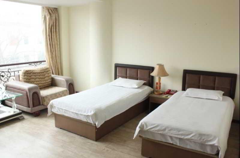 Fortune Business Hotel Qingdao Exterior photo